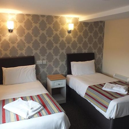 The Kingstanding Inn Бирмингем Экстерьер фото